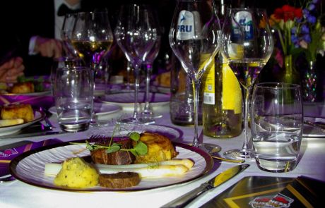 Culinair driegangendiner tijdens Business Boxing Venray